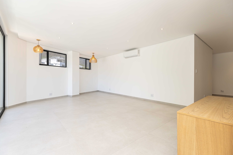 To Let 3 Bedroom Property for Rent in Camps Bay Western Cape